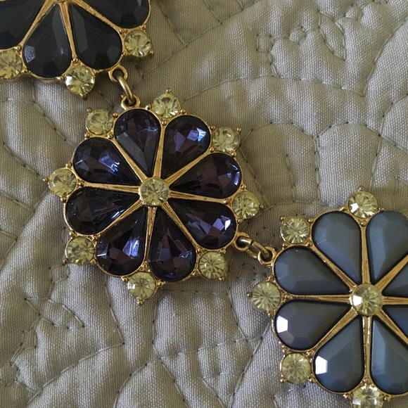 Necklace - Picture 3 of 3